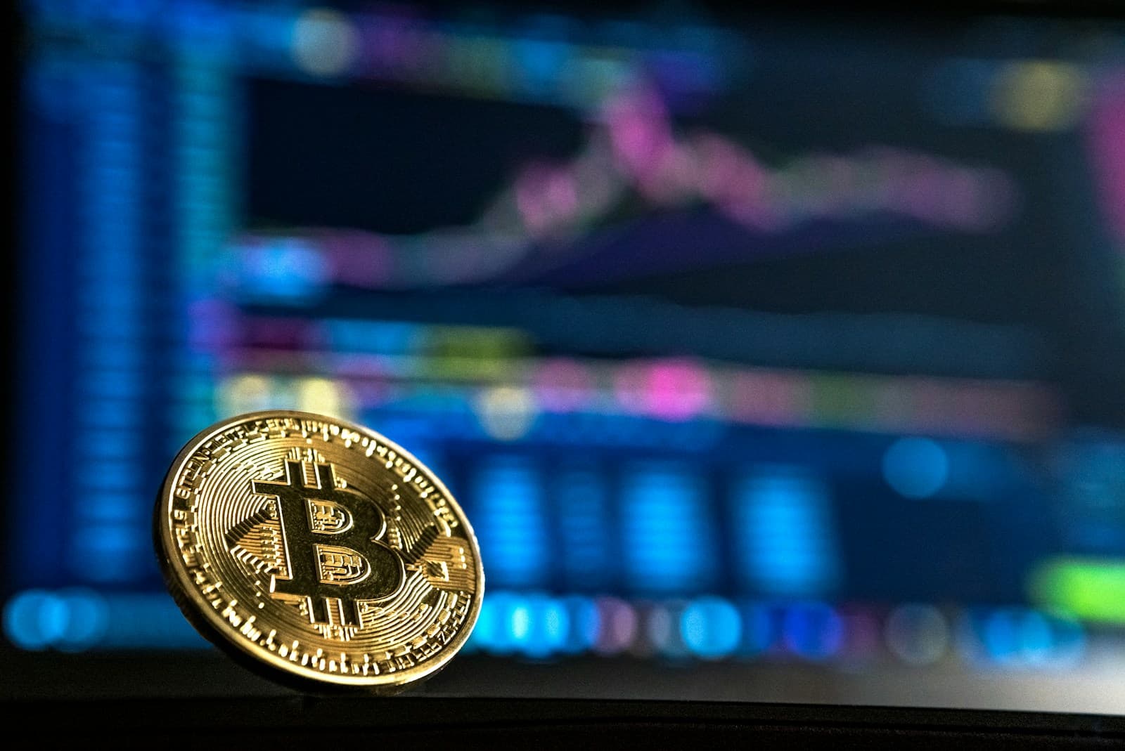 Bitcoin di Malam Natal 2025: Reli “Sinterklas” yang Menembus Rp2,3 Miliar?